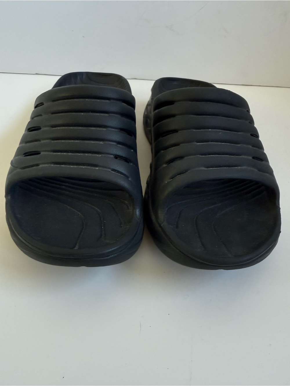 Hoka One One Black Ora Recovery Slides Comfort Sandal Women's 7 Black Running - Picture 4 of 6